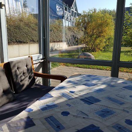 Ferienwohnung 4 Im Haus Am See Mit Wintergarten Und Terrasse Seedorf  Стая снимка