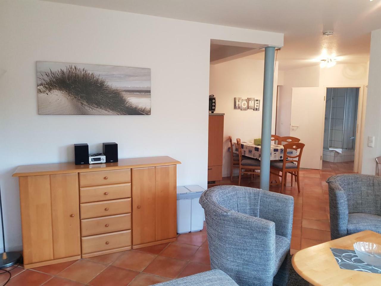 Ferienwohnung 4 Im Haus Am See Mit Wintergarten Und Terrasse Seedorf  Стая снимка
